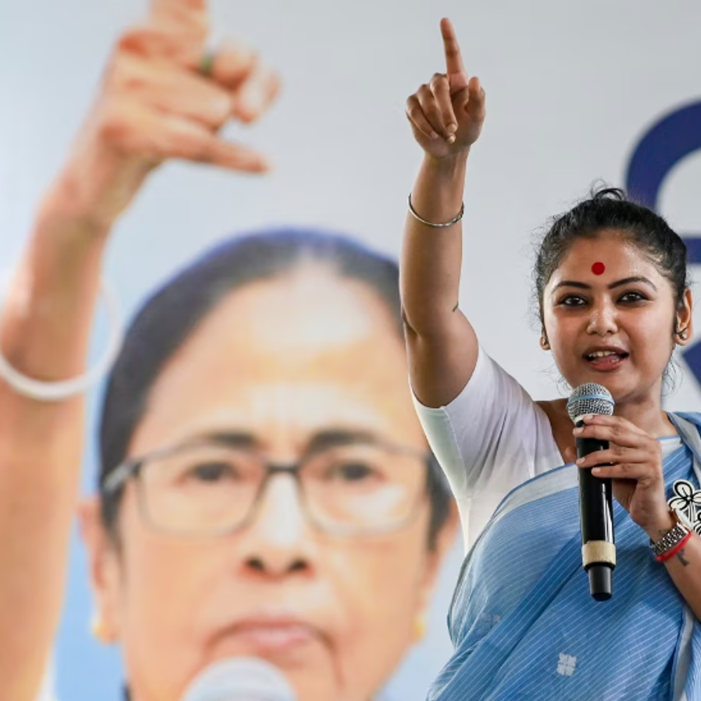 સાયોની TMC યુવા વિંગ અધ્યક્ષ પદેથી હટાવવામાં આવી:મમતાએ વફાદાર માનીને 7 દિવસ પહેલા પદ આપ્યું હતું, નજીકના લોકોએ કહ્યું- જેમને દૂધ પીવડાવ્યું, તે સાપ નીકળ્યા