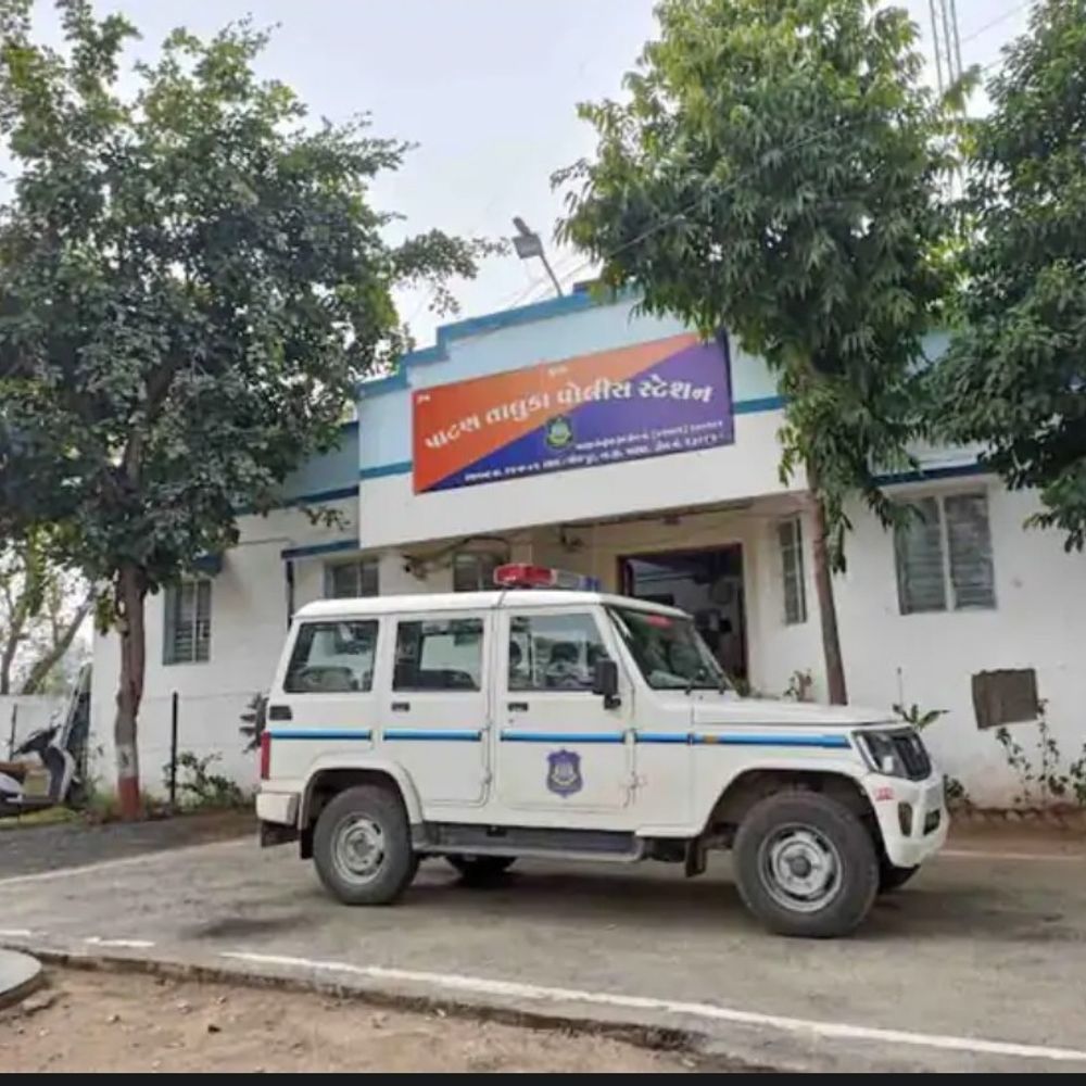 પાટણના વડલી ગામેથી સગીરાનું અપહરણ:ગામના જ શખસે લલચાવી ફોસલાવી અપહરણ કર્યું હોવાની શંકા, પોલીસ ફરિયાદ દાખલ