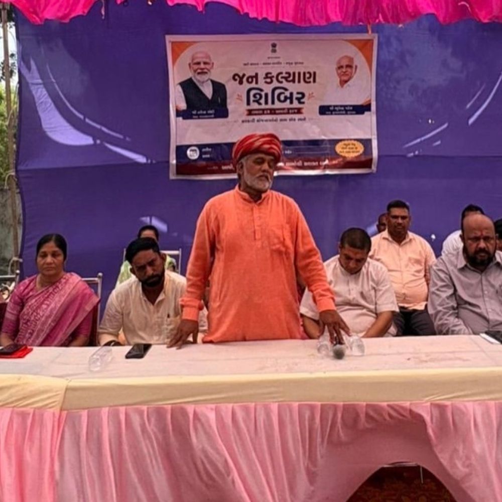 ઘુસર ખાતે જન કલ્યાણ શિબિર યોજાઈ:સાંસદ રાજપાલસિંહ જાદવ સહિત આગેવાનો ઉપસ્થિત રહ્યા;નાગરિકો સાથે સીધો સંવાદ કરી યોજનાઓની માહિતી આપી