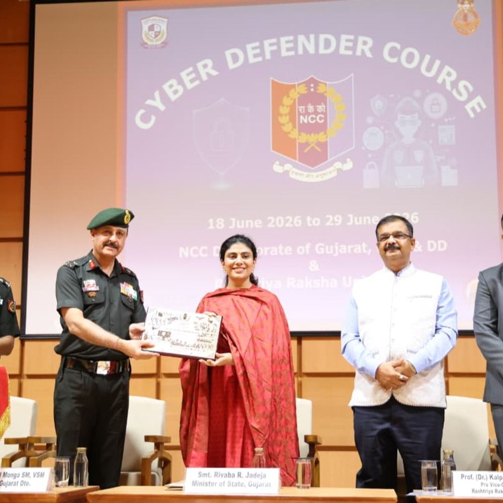 ગાંધીનગરમાં NCC કેડેટ્સને સાયબર યુદ્ધ માટે તૈયાર કરાશે:રાષ્ટ્રીય રક્ષા યુનિવર્સિટીમાં 12 દિવસીય ‘સાયબર ડિફેન્ડર કોર્સ’નો પ્રારંભ, 160થી વધુ કેડેટ્સને એથિકલ હેકિંગ સહિતની તાલીમ અપાશે