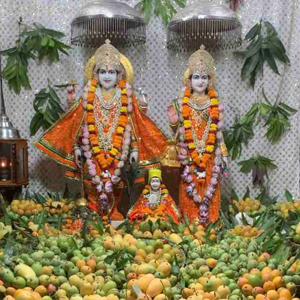 મહંત દેવપ્રસાદજીના જન્મદિવસે લક્ષ્મીનારાયણ મંદિરે આંબા મનોરથ:ભક્તો સવારે 9 થી રાત્રે 9 સુધી દર્શન કરી શકશે