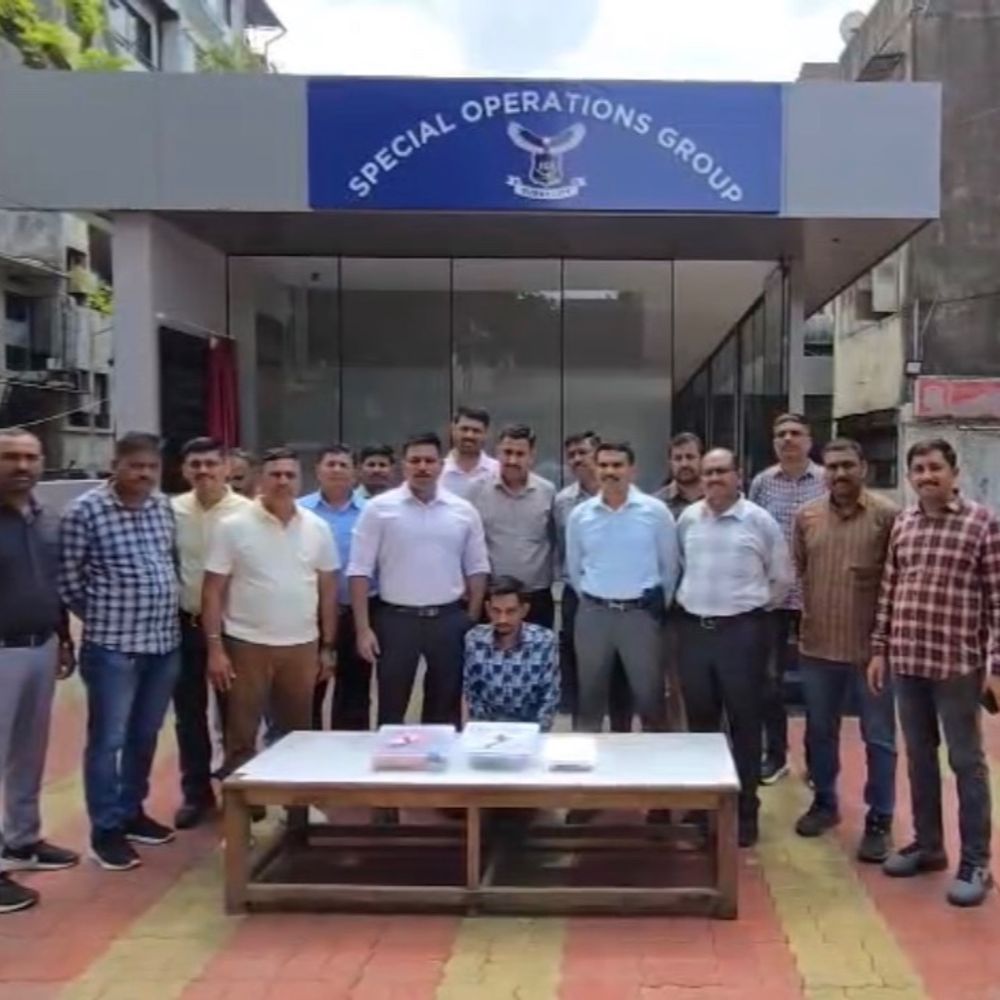 હીરા ઘસવાનું છોડી રત્નકલાકાર ડ્રગ્સ પેડલર બન્યો:રૂ. 17.39 લાખના ગાંજા સાથે જુનાગઢનો શખસ અડાજણથી ઝડપાયો, લોકેશનથી થતી હાઈટેક ડિલિવરી નેટવર્કનો પર્દાફાશ