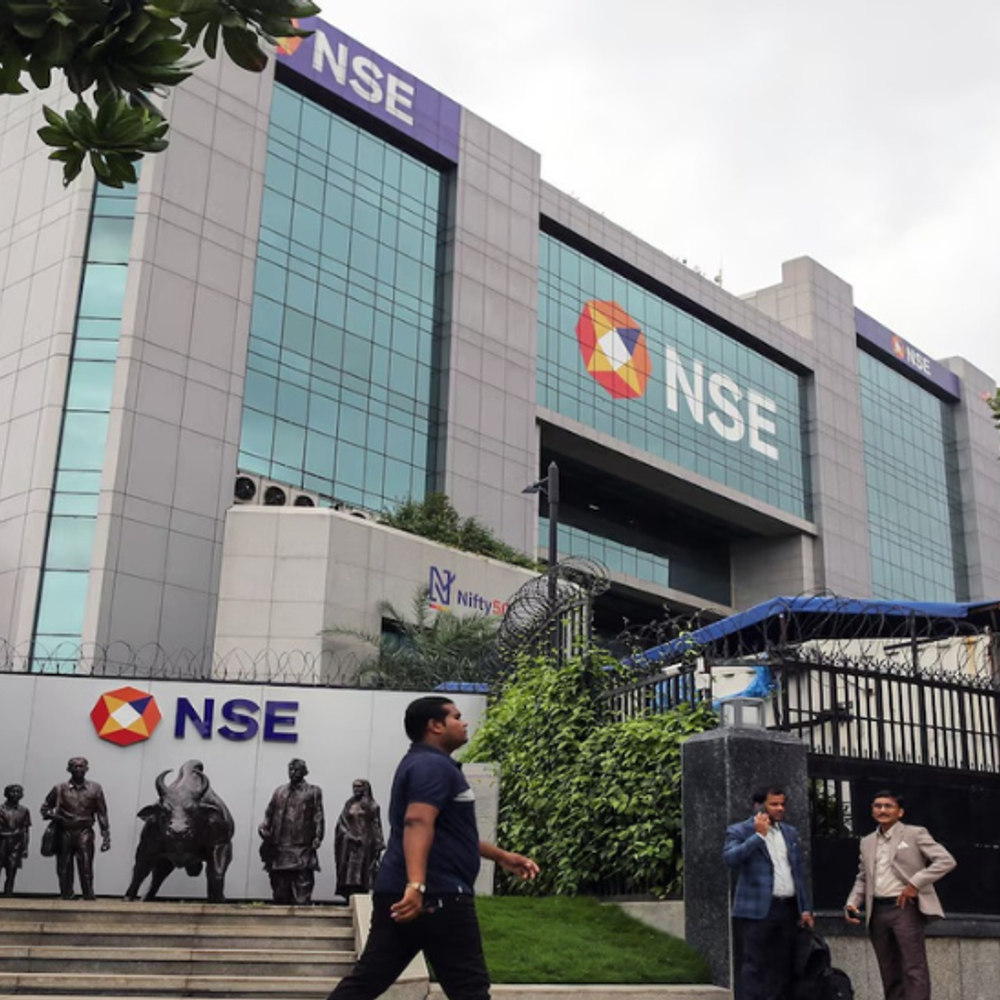 NSE નો ₹30,000 કરોડનો IPO, હ્યુન્ડાઈ-LICના રેકોર્ડ તોડી, પ્રાઇસબેન્ડ ₹2,000 આસપાસ રહેશે
