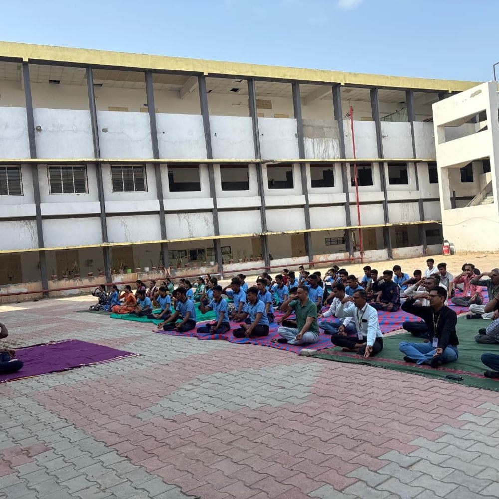 પાટણમાં NCC યુનિટ દ્વારા ત્રિ-દિવસીય યોગ શિબિર:NGES કોલેજોના કેડેટ્સ અને અધ્યાપકોએ ઉત્સાહભેર ભાગ લીધો