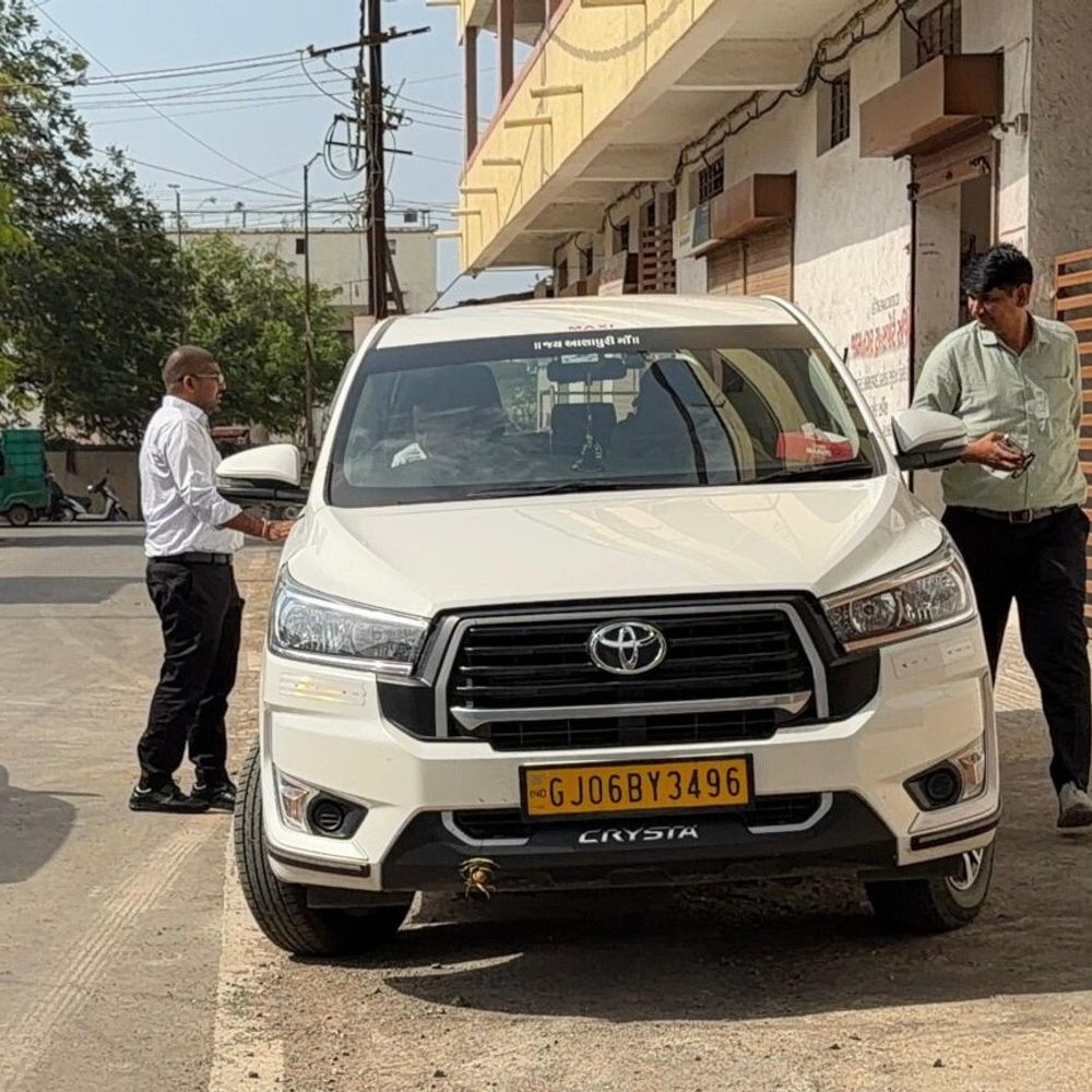 દરેડ GIDCમાં સ્ટેટ GST વિભાગનું મેગા સર્ચ ઓપરેશન:જામનગર બોગસ બિલિંગ કૌભાંડ મામલે તપાસનો ધમધમાટ, 23થી વધુ વાહનોમાં કાફલો ઉતર્યો