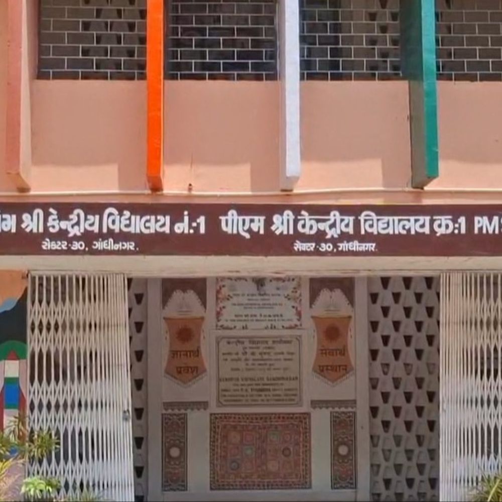 NEET પરીક્ષા માટે સ્પોટ મોક ડ્રીલ સાથે તંત્ર સજ્જ:પાંચ કેન્દ્રો પર 2597 પરીક્ષાર્થીઓ નીટની પરીક્ષા આપશે, થ્રી લેયર સુરક્ષા કવચ સાથે બપોરે 1.30 વાગ્યે એન્ટ્રી બંધ