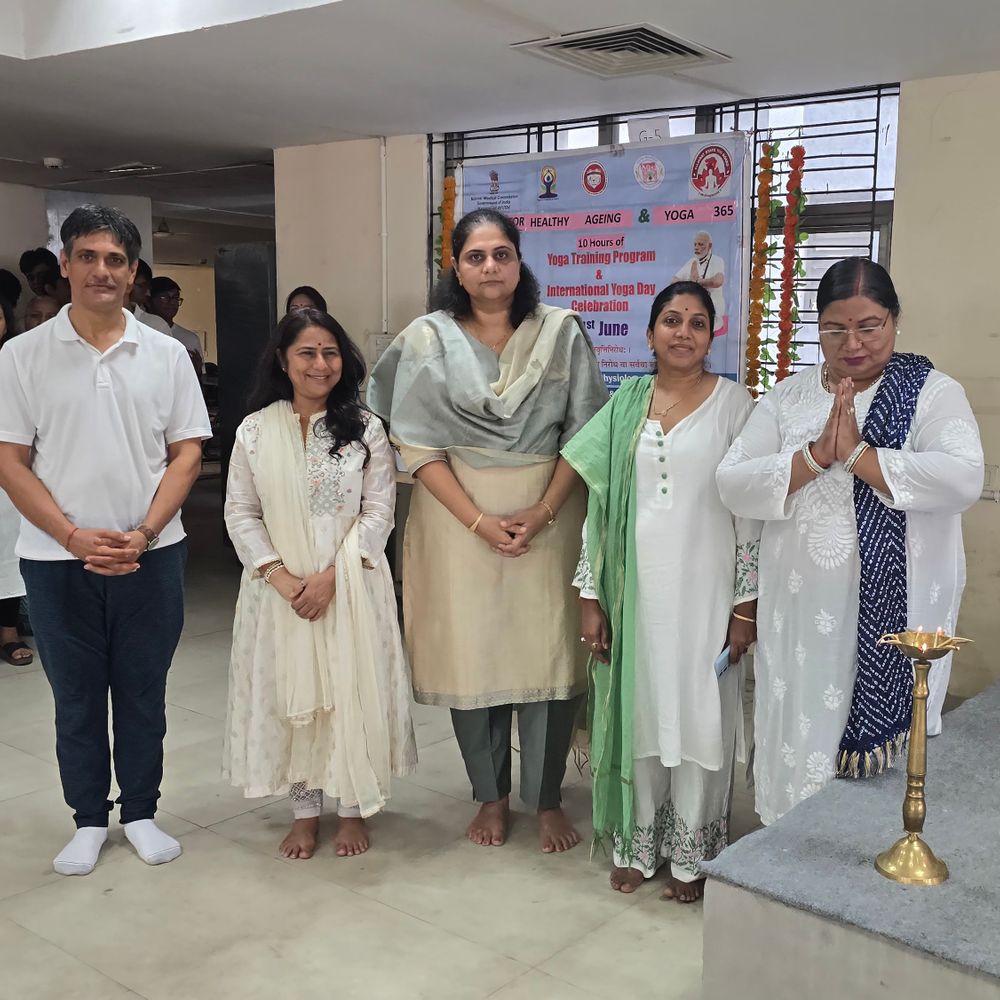 સોલા સિવિલમાં આંતરરાષ્ટ્રીય યોગ દિવસની ઉજવણી:GMERS મેડિકલ કોલેજ ખાતે ચાર દિવસીય યોગ શિબિર યોજાઈ