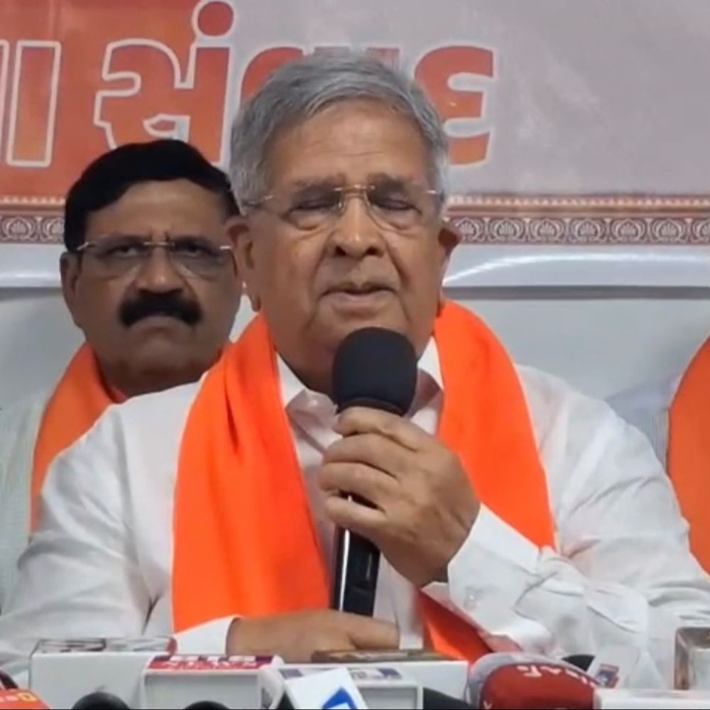 'લોકો અડધો કલાક વીજળી માંગતા ત્યાં 24 કલાક આપી':'દેશમાં જાતિવાદ-પ્રાંતવાદ વચ્ચે PM મોદીએ આપી વિકાસની નવી રાજનીતિ', નેતૃત્વને 12 વર્ષ પૂર્ણ નિમિતે મંત્રી કનુ દેસાઈ