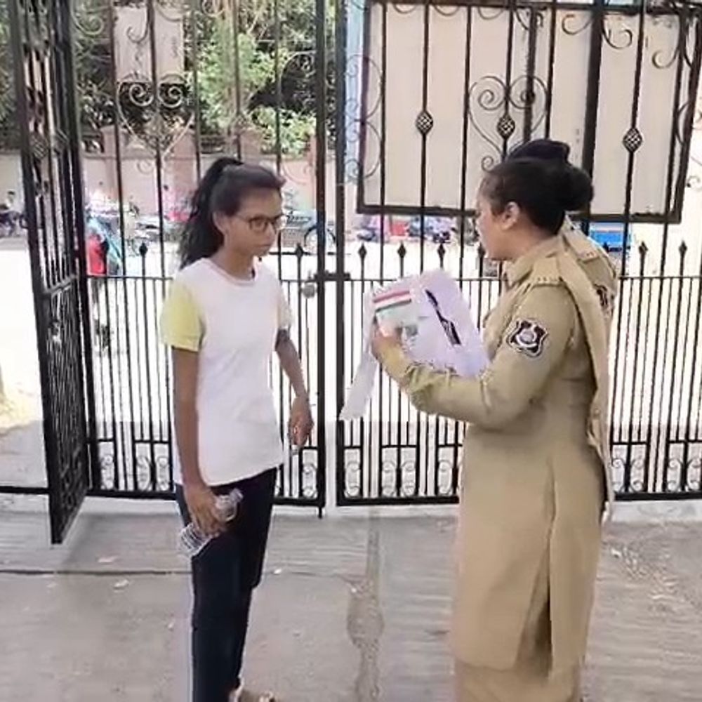 પેપર લીક વિવાદ બાદ આજે NEET UG રી-એક્ઝામ:નવસારીના 9 કેન્દ્ર પર 2,658 વિદ્યાર્થી પરીક્ષા આપી રહ્યા છે