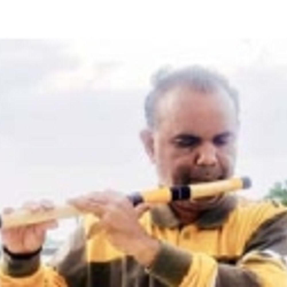 ભુજના ત્રણ દ્રષ્ટિબાધિત સગા ભાઈઓ, સરકારી શાળાઓમાં સંગીત શિક્ષક બની બન્યા પ્રેરણારૂપ
