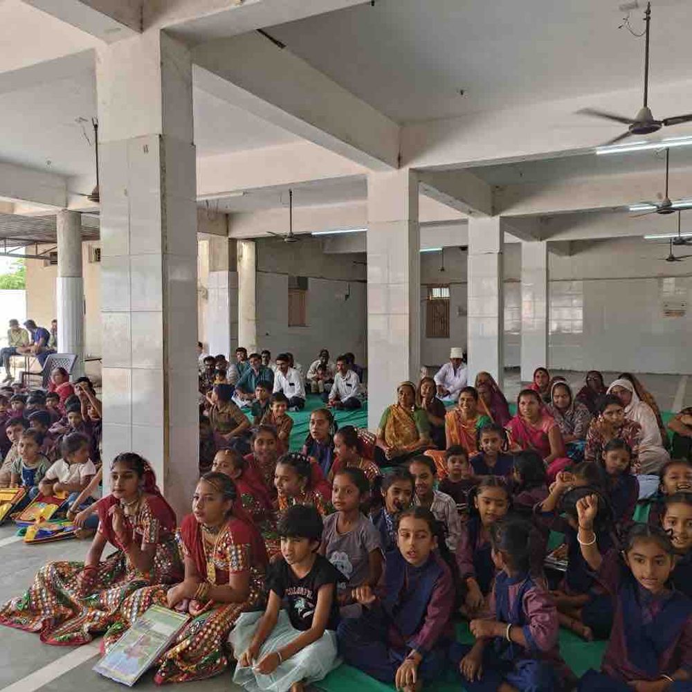 ગોદાવરીમાં શાળા પ્રવેશોત્સવ યોજાયો:કન્યા કેળવણી મહોત્સવ અંતર્ગત બાળકોને પ્રોત્સાહિત કરાયા