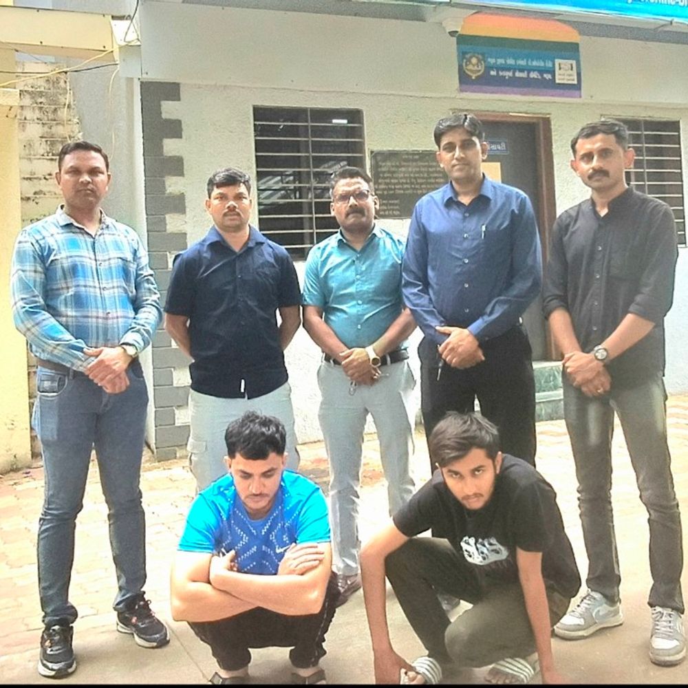 ભરૂચમાં સાયબર ક્રાઇમ પોલીસે બે આરોપી ઝડપ્યા:ઓપરેશન મ્યુલ હન્ટ 2.0 હેઠળ મોટી કાર્યવાહી