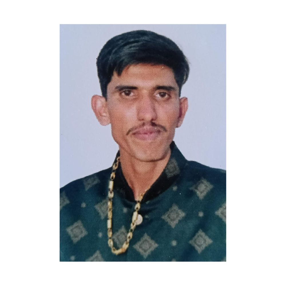 પોલીસ શોધવામાં સહકાર ન આપતી હોવાનો આક્ષેપ‎:મોરબીમાં લાપતા પુત્રની ભાળ ન મળતા આત્મવિલોપનની ચીમકી