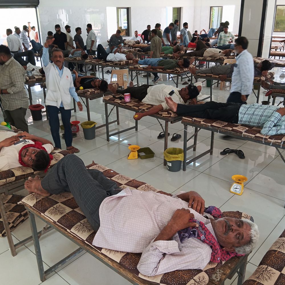 જેતપરમાં 5,551 ખેડૂતોએ કર્યું રક્તદાન:ખાનગી વીજ કંપની સામે વિરોધ, રીબડાનો રેકોર્ડ તૂટ્યો