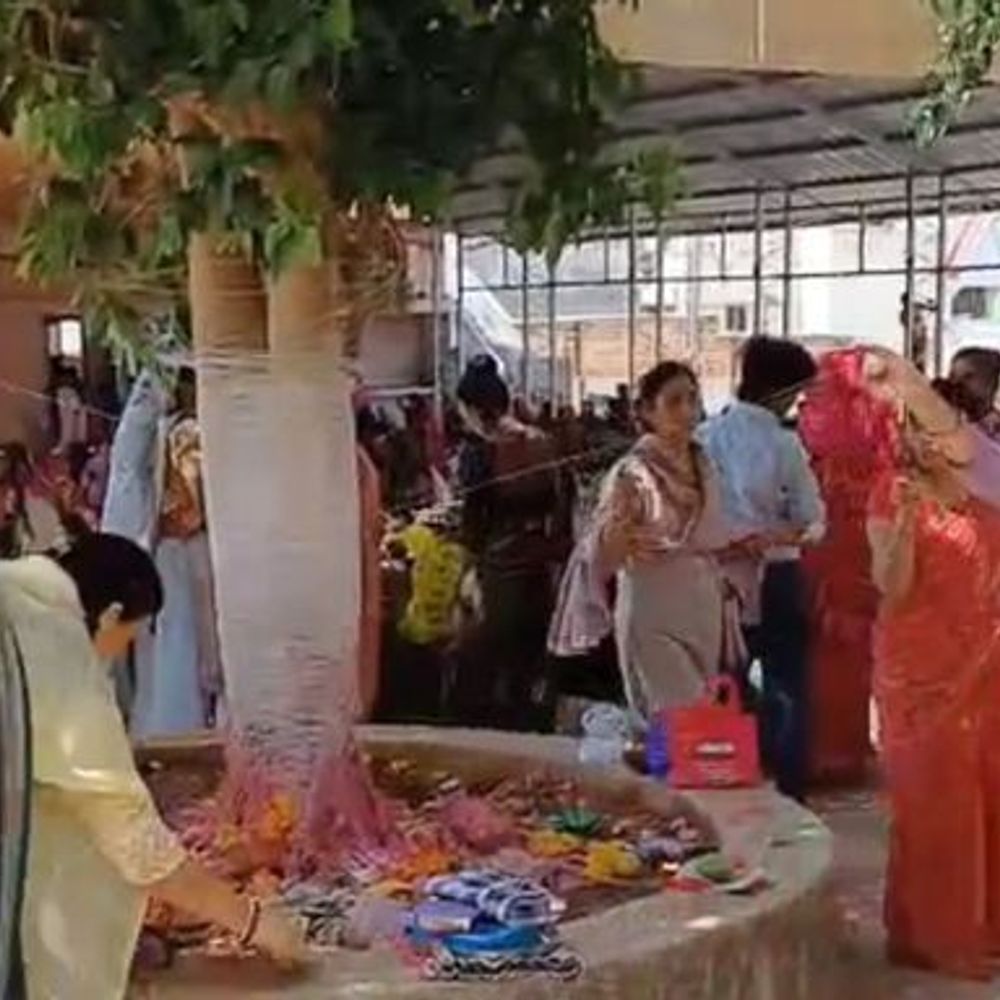 અખંડ સૌભાગ્યનું મહાપર્વ 'વટ સાવિત્રી વ્રત':આવતી કાલથી શરૂ ને 29 જૂને સમાપન, જાણો પૂજા વિધિ, ધાર્મિક મહત્ત્વ અને કથા