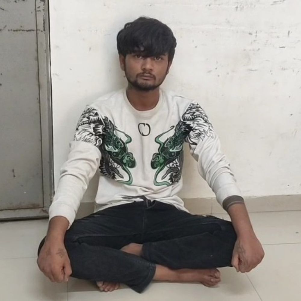 રૂપમ ચોકમાં ખંડણીખોરનો આતંક:રિક્ષાચાલક પાસે છરીની અણીએ ખંડણી ઉઘરાવતા કુખ્યાત શખ્સને ગંગાજળીયા પોલીસે ગણતરીના કલાકોમાં ઝડપી લીધો
