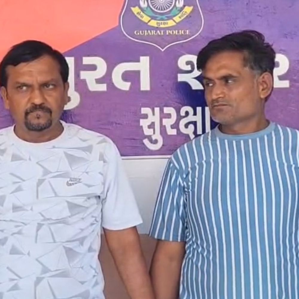 માતા પુત્રીને કચડી મારનાર ઝડપાયા:સુરતમાં ભેસ્તાન બ્રિજ પર ડમ્પરચાલકે અકસ્માત સર્જયો હતો, ડમ્પરચાલક અને ડમ્પર માલિકની ધરપકડ