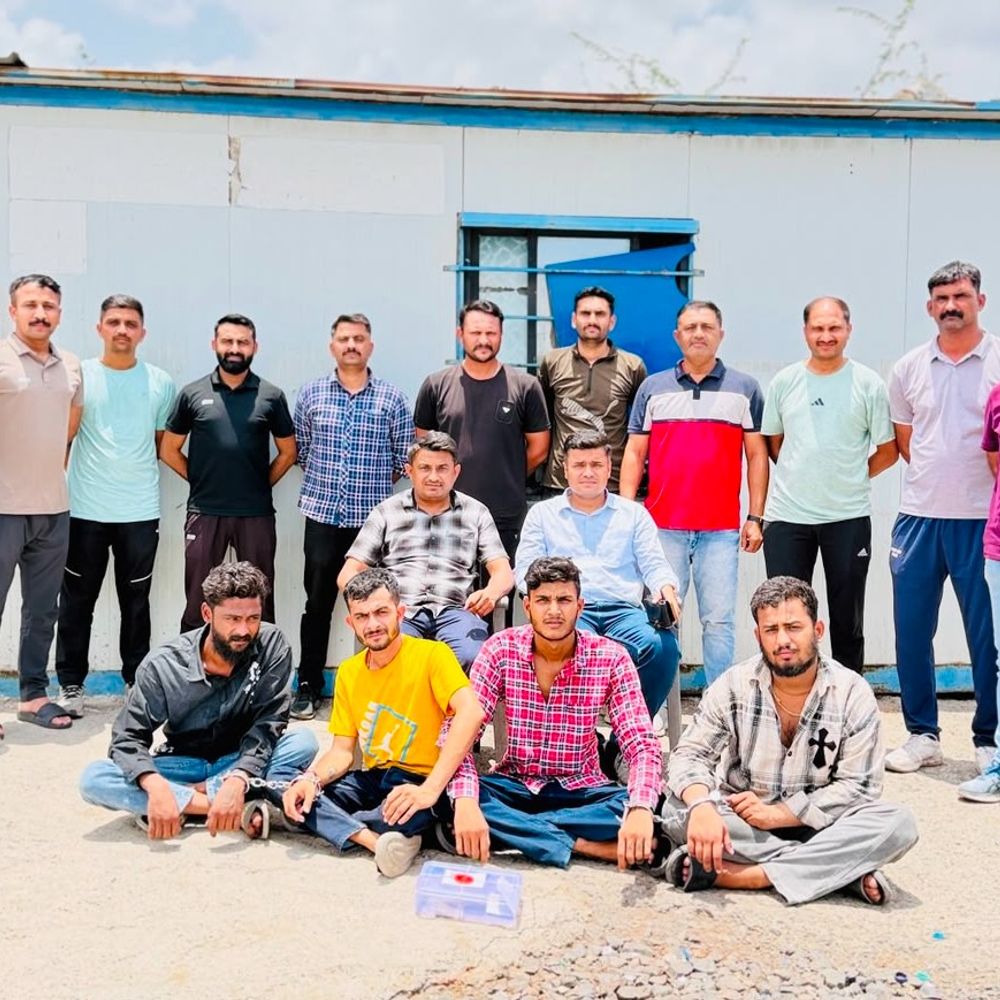 મેફેડ્રોનના જથ્થા સાથે 4 શખ્સો ઝડપાયા:રાજકોટ - અમદાવાદ હાઈવે પર SOG એ વોચ ગોઠવી માદક પદાર્થ ઘૂસાડનારાને પકડ્યા, ચારેય રીઢા ગૂનેગારો