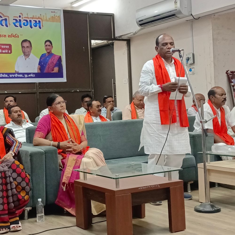 રાજપીપળામાં પ્રથમવાર યોજાયો 'યુવા શક્તિ સંગમ':સાંસદ મનસુખ વસાવાએ કહ્યું, "હવે યુવતીઓ પણ બીયર અને ઈ-સિગારેટને રવાડે ચડી, આ ચિંતાજનક બાબત"