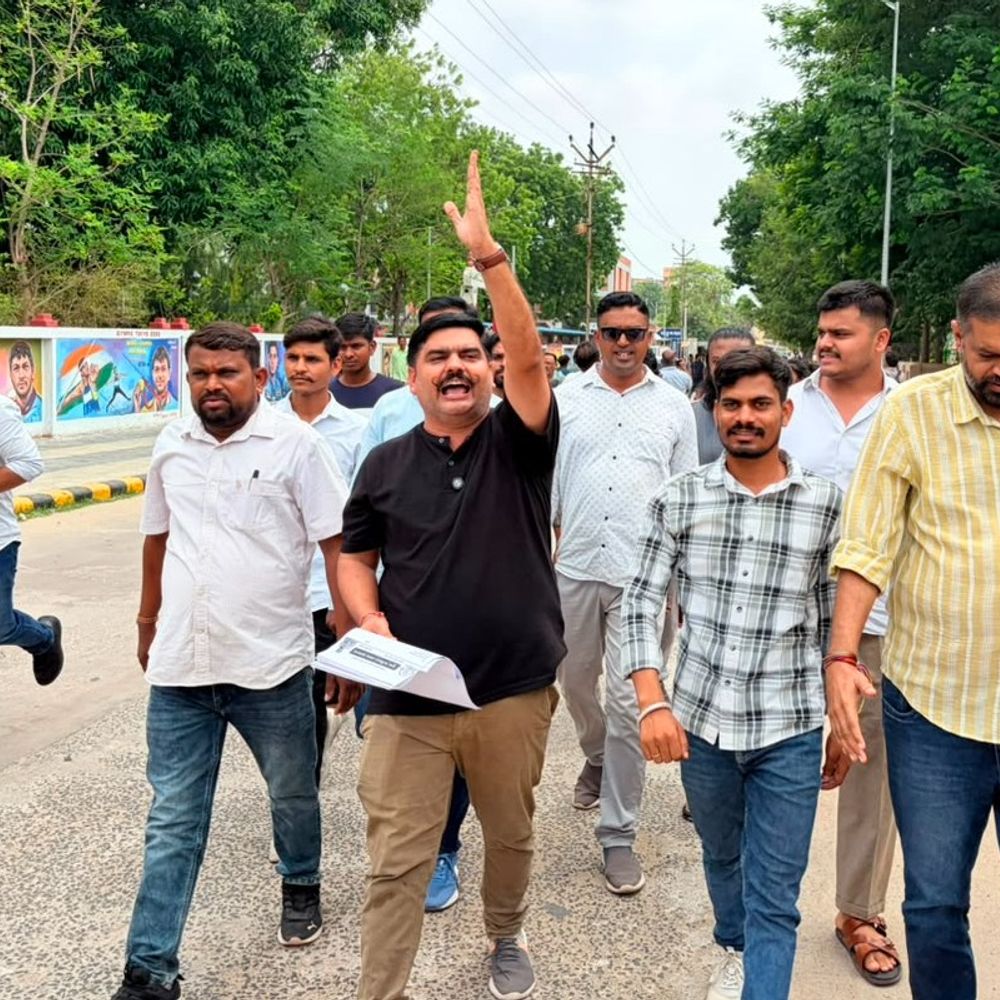 'મા ગાયત્રી નર્સિંગ કોલેજ' સામે યુવરાજસિંહ જાડેજાનો મોરચો:આદિવાસી વિદ્યાર્થીઓના શોષણ, ગેરકાયદે B.Sc. કોર્સ અને કરોડોના કૌભાંડની તપાસની માંગ