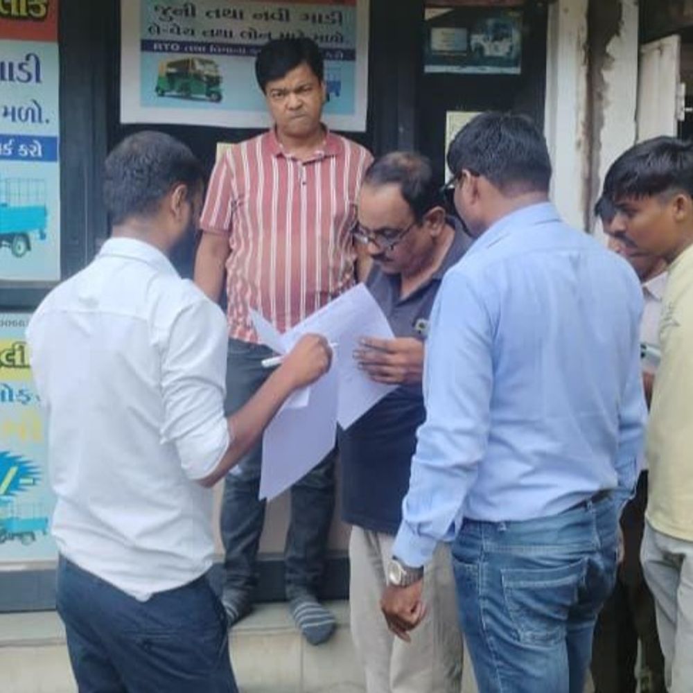 રોડ કપાતનું અમલીકરણ થશે:રાયપુર દરવાજા 10 એકર મોલથી વોરાના રોજા સુધી રોડ પહોળો કરવાની કાર્યવાહી થશે, 41 મિલકતોને અંતિમ નોટિસ અપાઈ