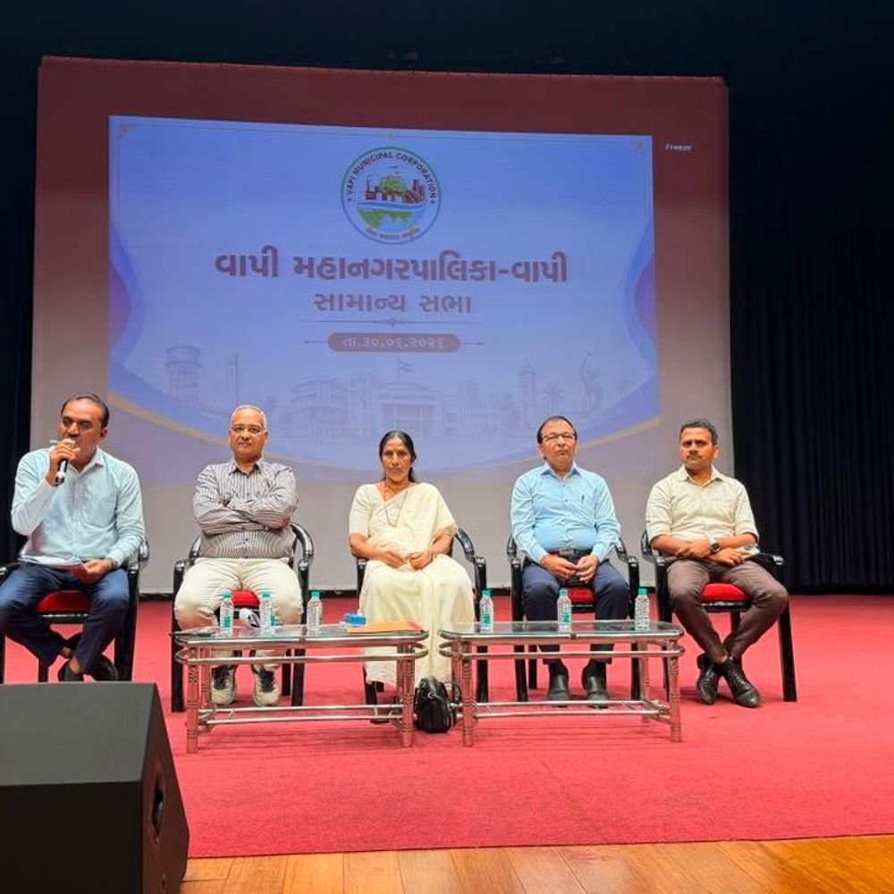 વાપી મનપાની સામાન્ય સભામાં મહત્ત્વના નિર્ણયો લેવાયા:વિવિધ સમિતિઓ રચાઈ, ચેરમેનો નિમાયા, સિટી બસ ટાઈમ ટેબલ મંજૂર