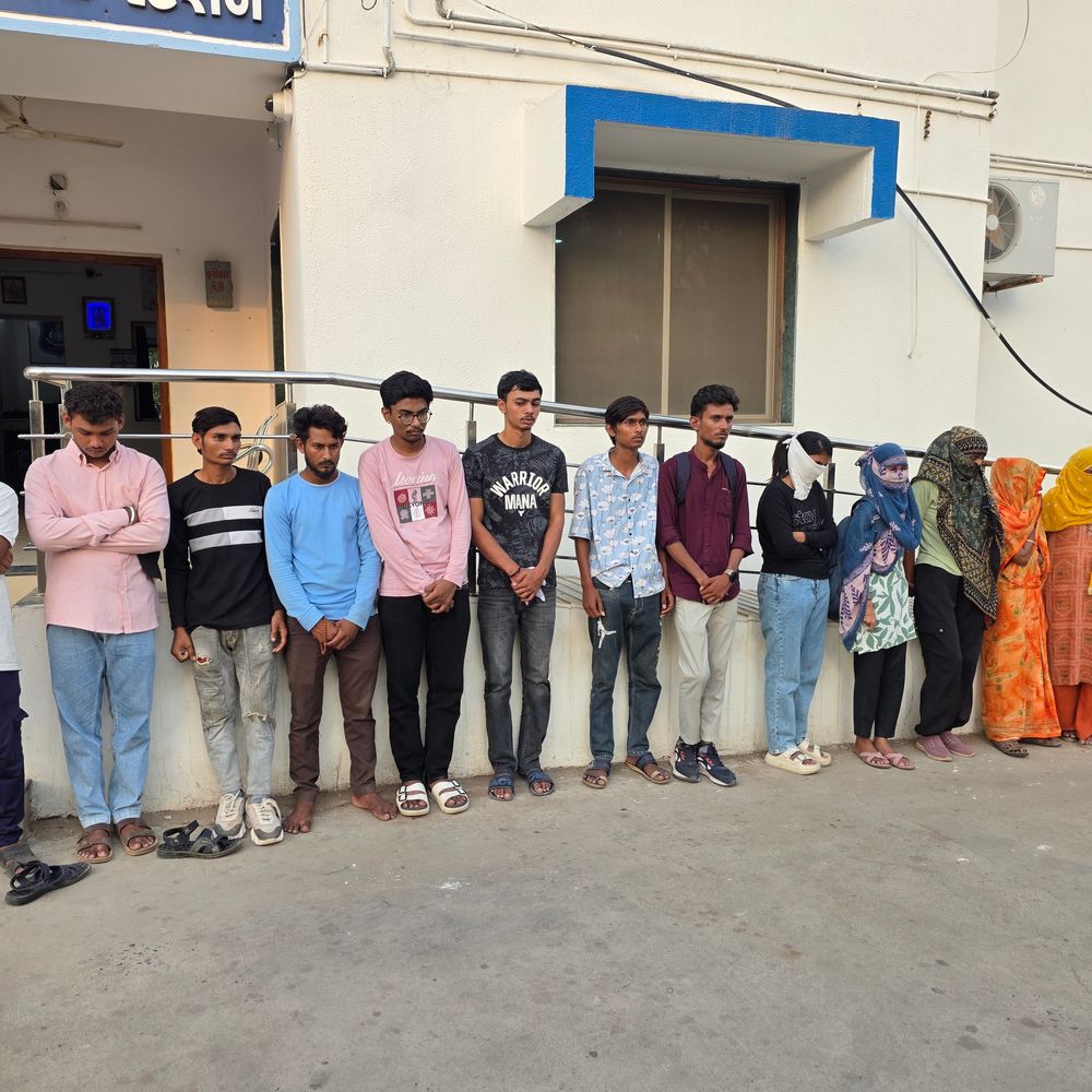 સાબરકાંઠામાં 5 કરોડથી વધુની સાયબર ઠગાઈનો પર્દાફાશ:22 'મ્યુલ એકાઉન્ટ' ઝડપાયા, 4 આરોપીઓની ધરપકડ