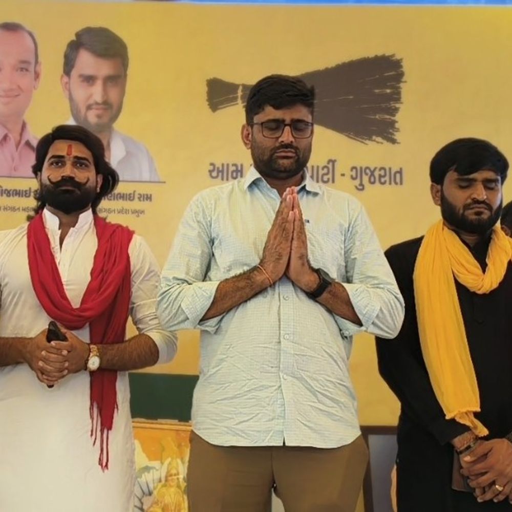 ભાજપ સરકારની ખેડૂત વિરોધી નીતિઓ સામે 'AAP'નું રણશિંગું:ગાંધીનગર સત્યાગ્રહ છાવણી ખાતે સામૂહિક ઉપવાસ, વીજળી અને પાકના ભાવ માટે લડત આપવાની ચીમકી