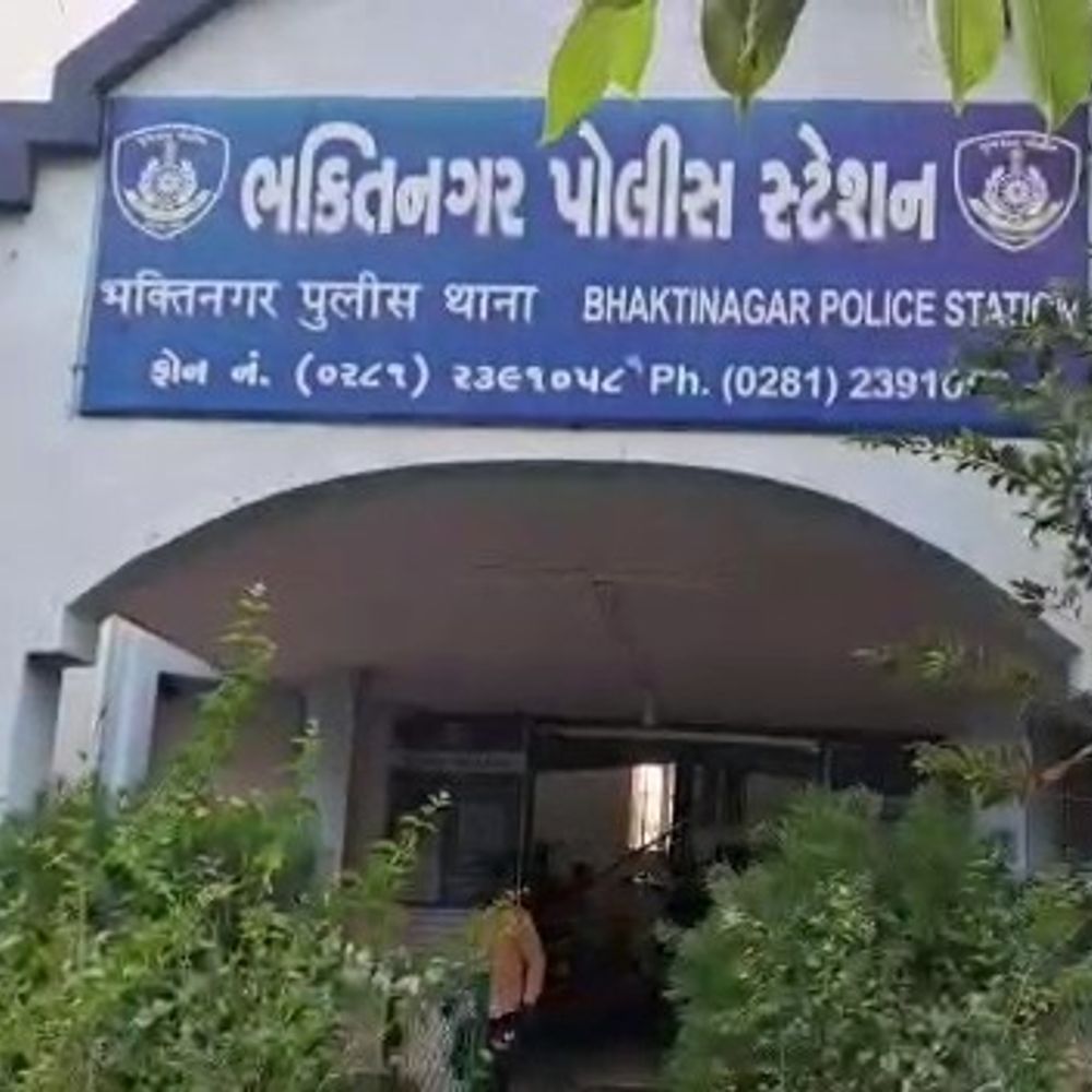 સગા ભાણેજે છેતરપિંડી આચરી:મહિલા પાસેથી 20 લાખના 31 તોલા સોનાના ઘરેણા લઈ પરત ન આપ્યા