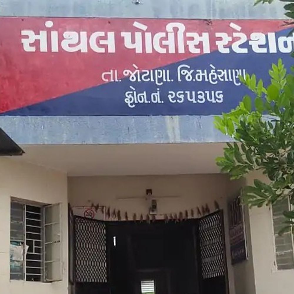 ચારિત્ર્યની શંકા રાખી પતિનો પત્ની પર છરી વડે જીવલેણ હુમલો:મહેસાણામાં લોહીલુહાણ હાલતમાં સારવારમાં ખસેડાઈ, સાંથલ પોલીસ મથકે ફરિયાદ નોંધાઈ