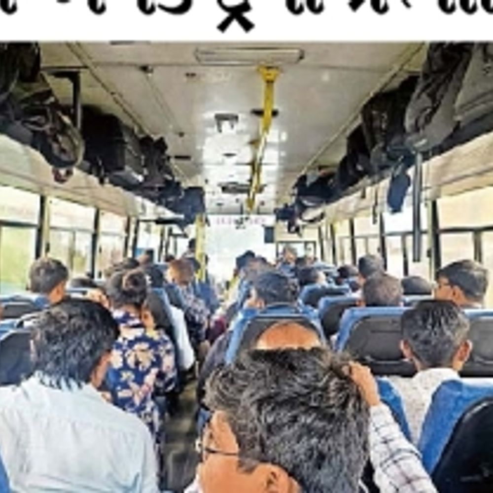 મહારાષ્ટ્રના વરસાદી કહેરથી કચ્છ-મુંબઈ રેલવે વ્યવહાર પ્રભાવિત, પ્રવાસીઓ ફસાયા.