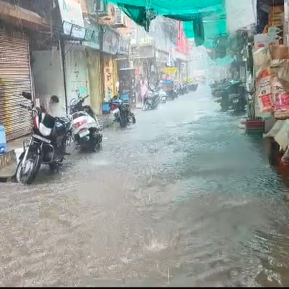 મહીસાગર જિલ્લામાં મેઘમહેર:ખાનપુરમાં સૌથી વધુ 98 મિમી વરસાદ, ગરમી-ઉકળાટમાંથી લોકોને રાહત