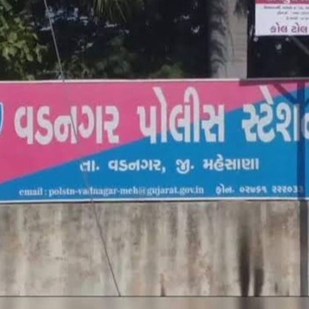 વિસનગરના આધેડનું વડનગર હાઇવે પરથી ફિલ્મી ઢબે અપહરણ:10 લાખની ખંડણી માગીને મારી નાખવાની ધમકી આપી, પરસ્ત્રી સાથેની મિત્રતા ભારે પડી