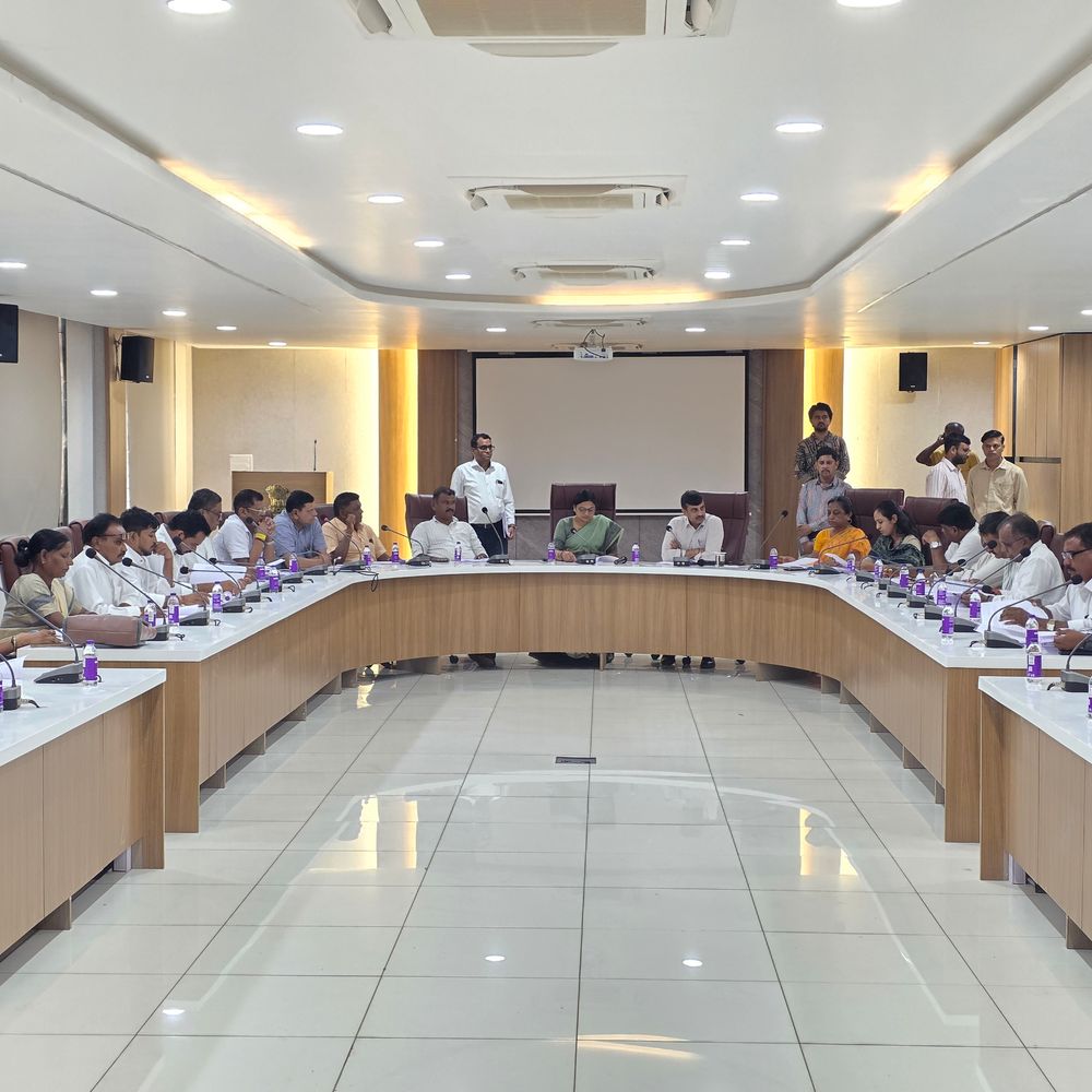 સાબરકાંઠા જિલ્લા પંચાયતની ખાસ સામાન્ય સભા મળી:નવ સમિતિઓની રચના, ચેરમેનના નામોની જાહેરાત કરાઈ
