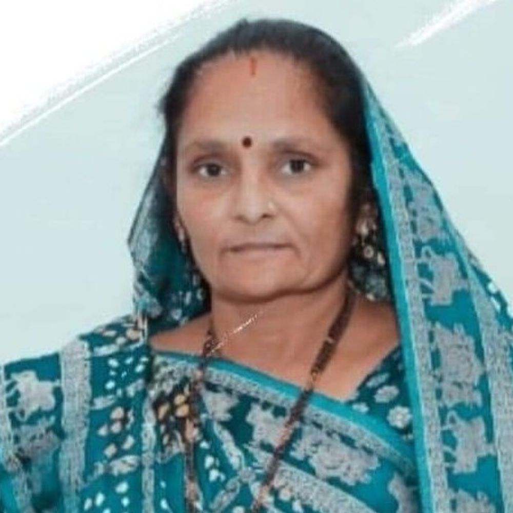 DDOએ મોવિયા ગ્રામ પંચાયતના સરપંચને સસ્પેન્ડ કર્યા:કંચનબેન ખુંટે નિયમો નેવે મૂકી ખાનગી સંસ્થાઓને રૂ. 14.50 લાખ લુટાવ્યા, સરકારી નાણાંનો દુરુપયોગ ભારે પડ્યો!