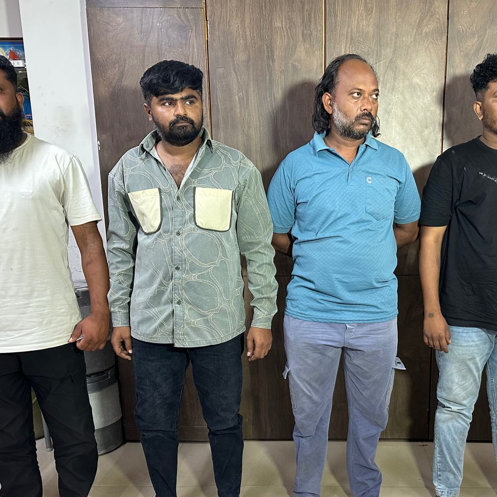 7 હજારનું હથિયાર 50 હજારમાં વેંચતા:રાજકોટમાં ફાયરિંગ અને હત્યાના બનાવ બાદ 16 ગેરકાયદે હથિયાર અને 30 કાર્ટીસ સાથે 'વેપન કાર્ટેલ'ના 5 શખ્સો ઝડપાયા