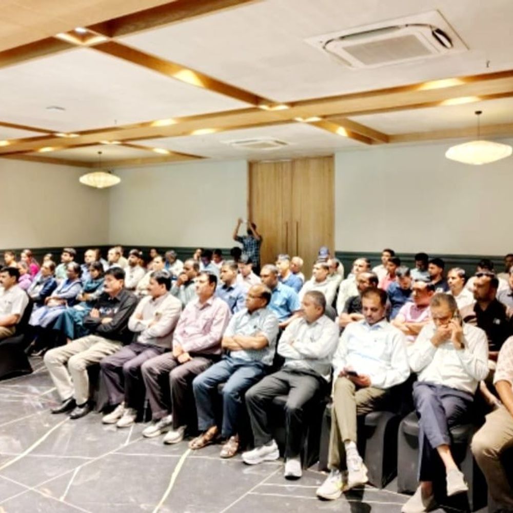 અંબાજીમાં ઉત્તર ગુજરાત યુનિવર્સિટીની ચિંતન શિબિર શરૂ:શૈક્ષણિક ગુણવત્તા, રમતગમત, યુવા સંસ્કાર ઘડતર પર મંથન