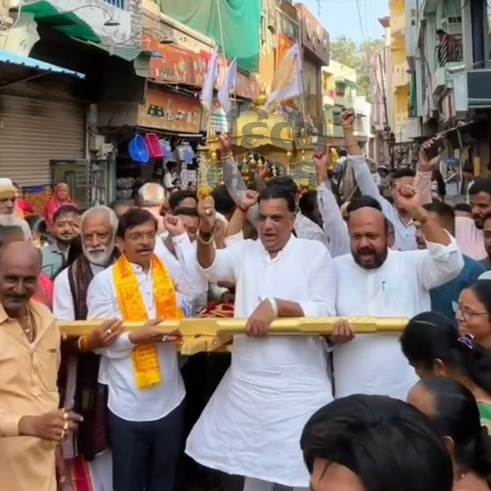 ગોધરામાં અષાઢી બીજે ભગવાન જગન્નાથજીની રથયાત્રા નીકળી:મોટી સંખ્યામાં ભક્તો જોડાયા, શહેર 'જય જગન્નાથ'ના નારાથી ગુંજી ઉઠ્યું