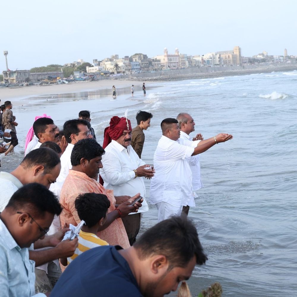 પોરબંદરમાં ખારવા સમાજે ‘નવાના’ પર્વની ઉજવણી કરી:દરિયાઈ નવા વર્ષનું પરંપરાગત રીતે આયોજન કરાયું