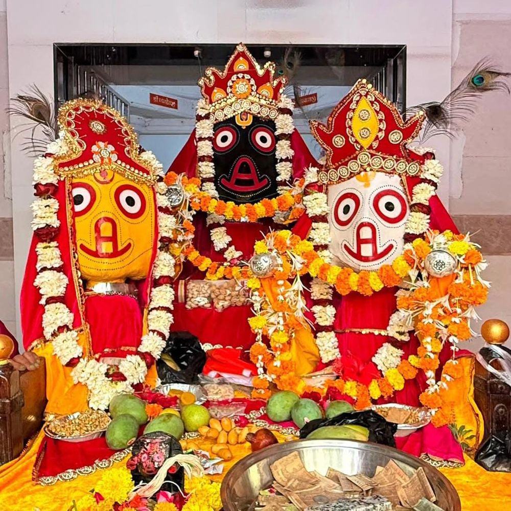 પોરબંદરના પ્રાચીન જગન્નાથ મંદિરે અષાઢી બીજે ભક્તોનું ઘોડાપૂર, પૌરાણિક રથમાં દિવ્ય દર્શન