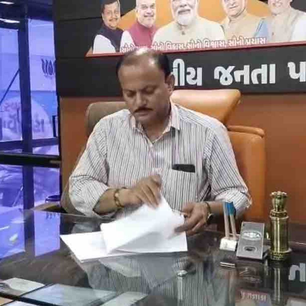 અમરેલી એરપોર્ટ પ્રોજેક્ટ ઝડપી અમલ કરવા માગ:જિલ્લા ભાજપ પ્રમુખ અતુલ કાનાણીએ કેન્દ્રીય મંત્રીને પત્ર લખ્યો