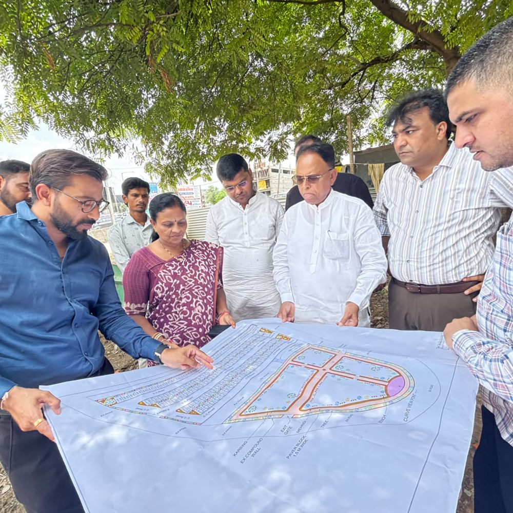 હિંમતનગરના વિકાસ કાર્યોની MLA દ્વારા સમીક્ષા