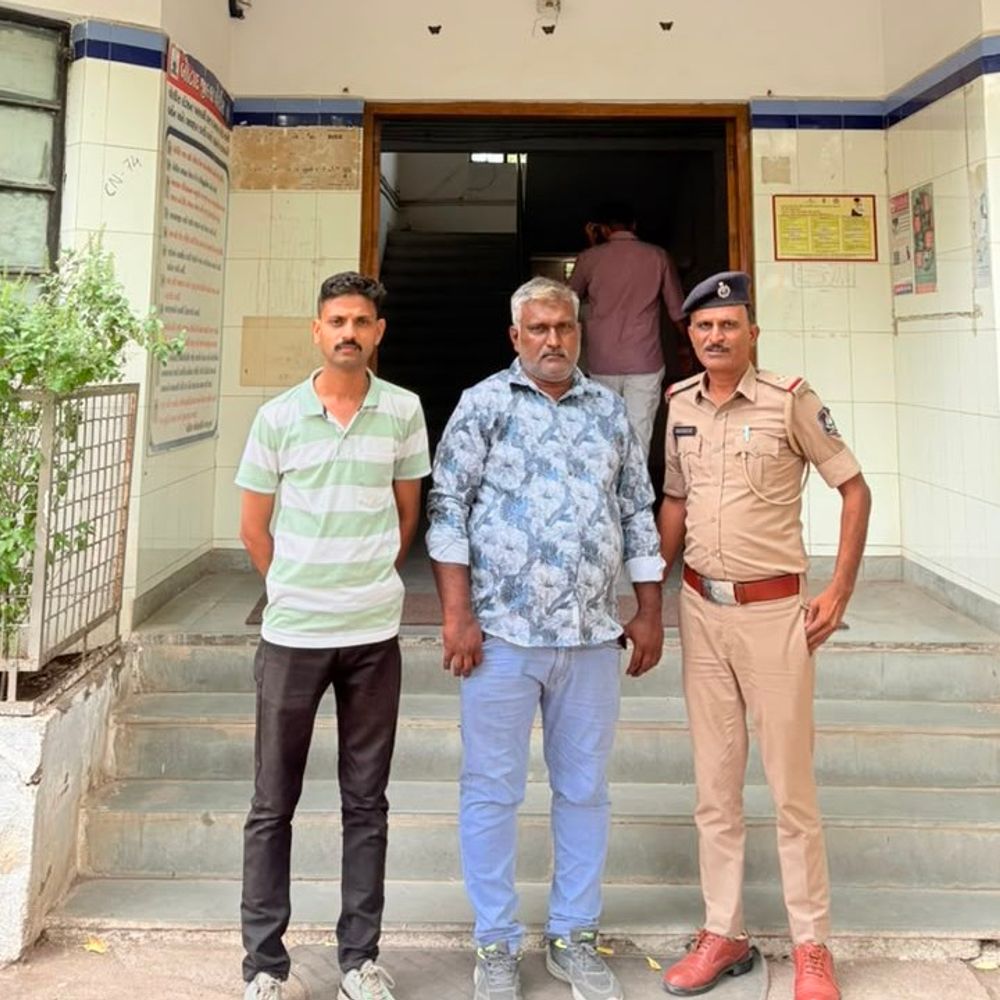 ભરણપોષણ કેસનો ફરાર આરોપી ગઢડાથી ઝડપાયો:ભુજ કોર્ટે 180 દિવસની સજા ફટકારી હતી, ધરપકડ ટાળવા ફરાર હતો