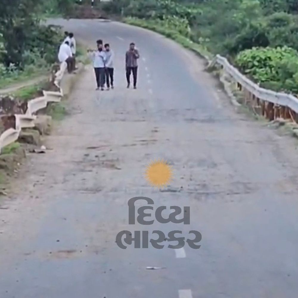 ગોધરાના મહિયો બ્રિજ ડાયવર્ઝન જાહેરનામું 4 માસ લંબાવાયું:વેગણપુર-કાંકણપુર રોડ પર બ્રિજ કામગીરીને કારણે 18 ઓક્ટોબર સુધી વાહનવ્યવહાર બંધ, બે વૈકલ્પિક માર્ગ જાહેર