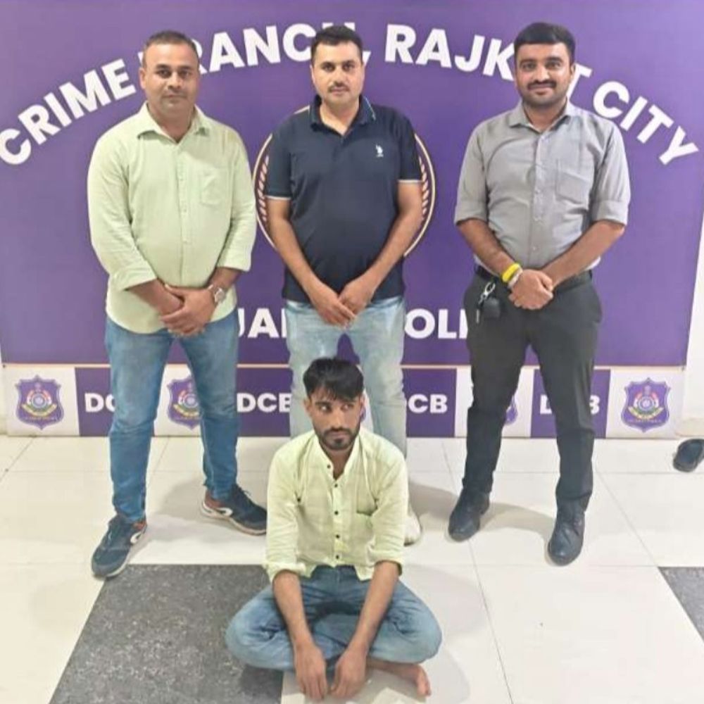 મંદિરની દાનપેટીમાંથી દાન ચોરી જતો શખ્સ ઝડપાયો:રાજકોટમાં ભરવાડ સમાજના મચ્છો માતાજીના મંદિરમાં રાત્રિના સમયે ઘૂસેલા તસ્કરના નામે 19 ગૂના