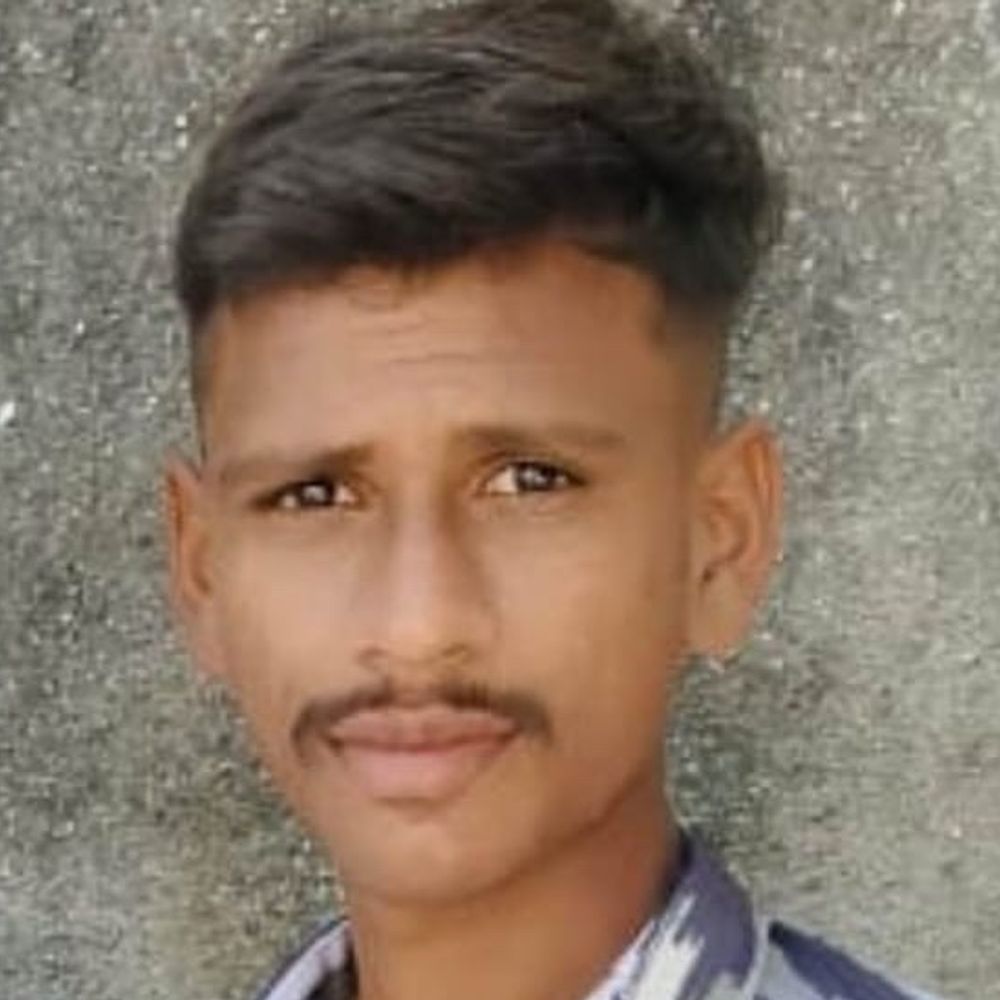 મિત્રના હાથે મિત્રની હત્યા:ચા પીવા જવું છે કહી ઘરેથી તેડી ગયાના કલાક પછી બીજો મિત્ર બેભાન હાલતમાં ઘરે મૂકી ગયો, સારવાર મળે એ પહેલા દમ તોડી દીધો