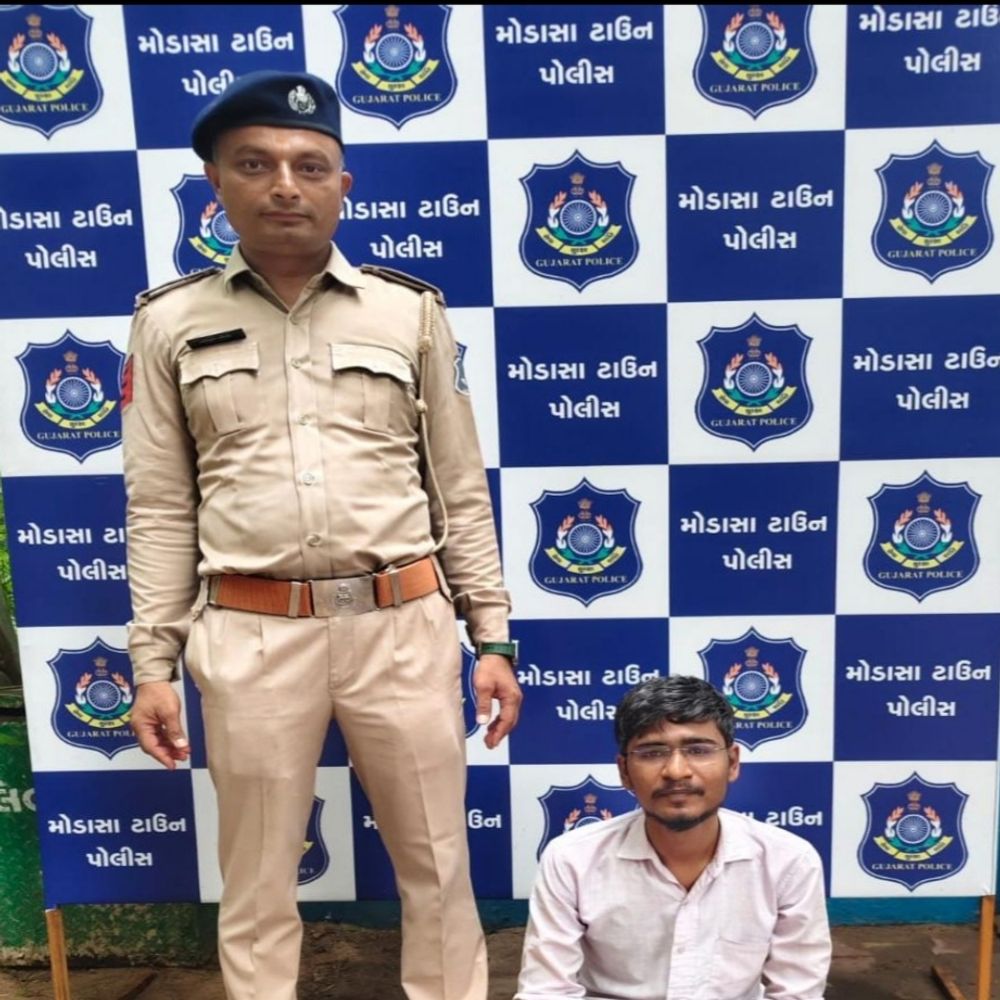 ઘર કા ભેદી લંકા ઢાયે:દેવું થઇ જતાં મોડાસામાં યુવકે પોતાના જ ઘરમાં 1.30 લાખની ચોરી કરી