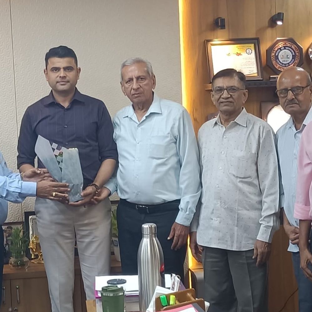 રાજ્યમાં પ્રથમ રાજકોટમાં કેશલેસ આરોગ્ય સારવાર:કેન્દ્રીય પેન્શનરો માટે વોકહાર્ટ હોસ્પિટલમાં સેન્ટ્રલ ગવર્નમેન્ટ હેલ્થ સ્કીમ સેન્ટર શરૂ, અમદાવાદ સુધીના ધક્કા બંધ