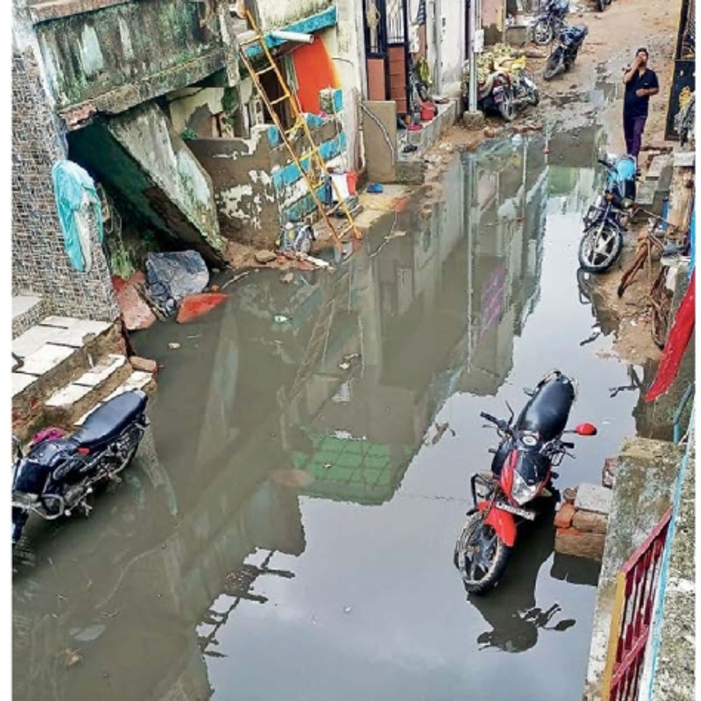 વટવામાં ગટર સમસ્યા: ઓનલાઈન ફરિયાદો નોંધાય છે, પણ તંત્ર દ્વારા ઉકેલ નહીં