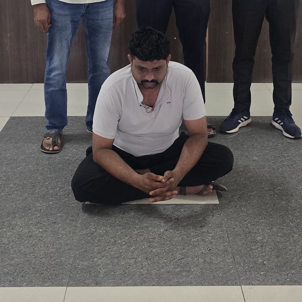 બોટાદ LCBએ વાહનચોરને ઝડપ્યો:ચોરીના ₹1.60 લાખના મુદ્દામાલ સાથે એકની ધરપકડ